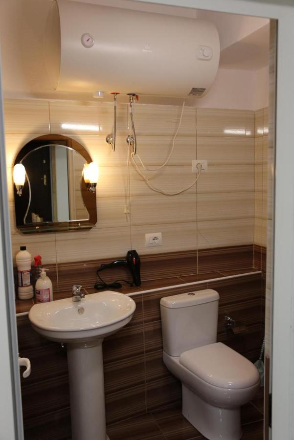 Modern Marvel Apartment Krujë Eksteriør bilde