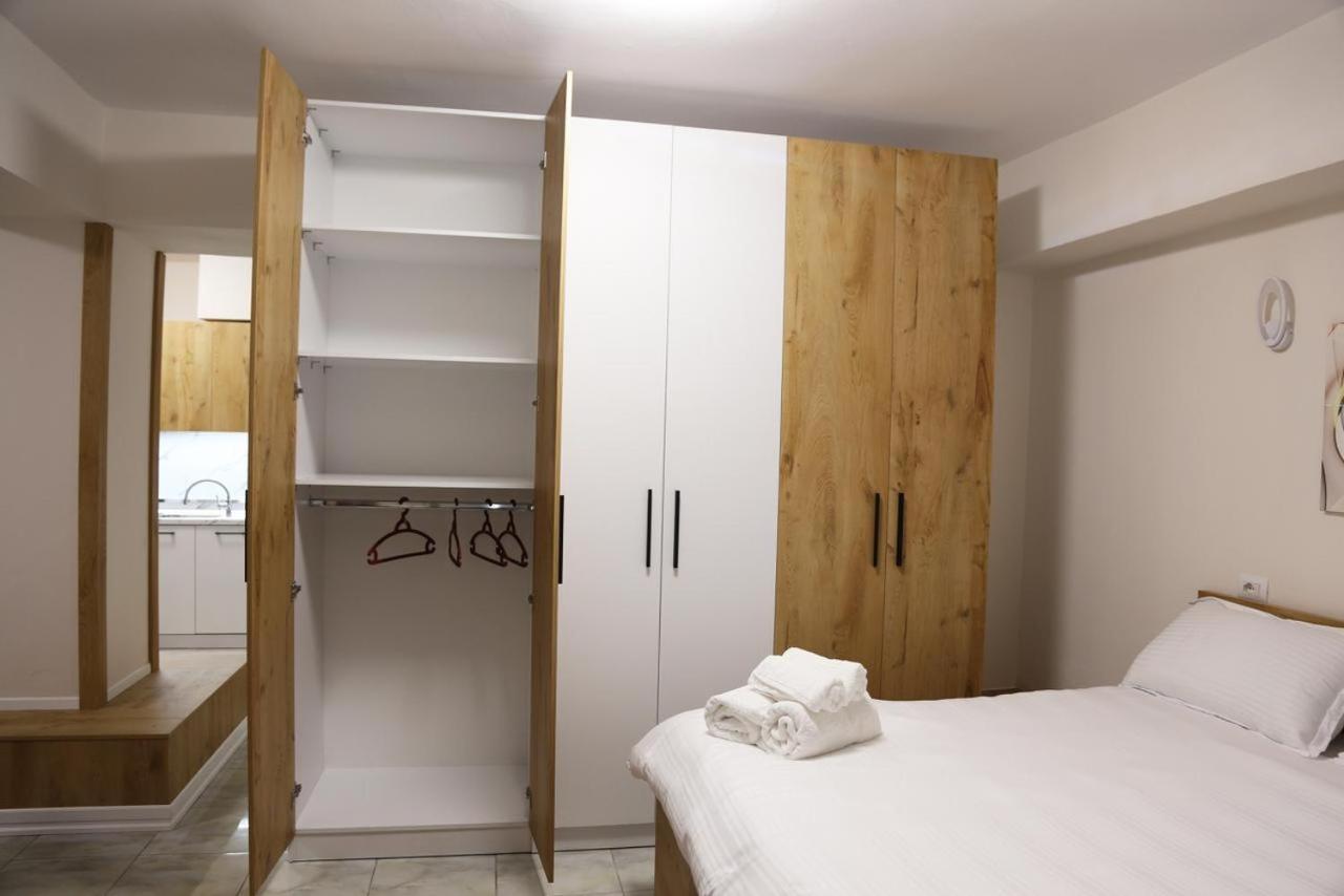 Modern Marvel Apartment Krujë Eksteriør bilde