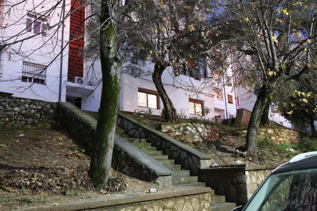 Modern Marvel Apartment Krujë Eksteriør bilde