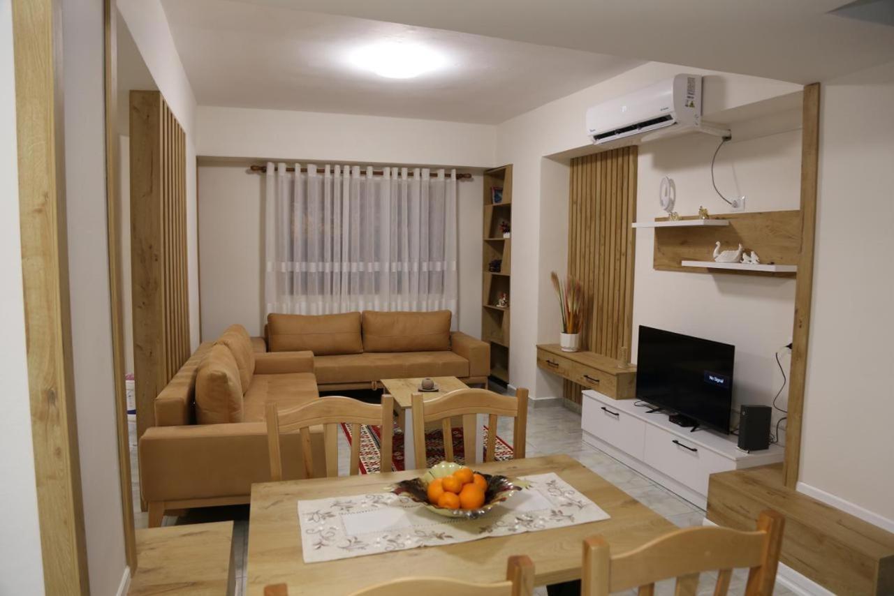 Modern Marvel Apartment Krujë Eksteriør bilde
